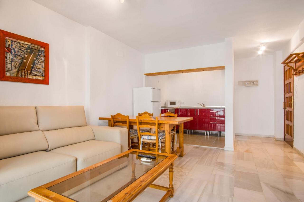 Duquesa Harbour Club Aparthotel Манилва Экстерьер фото