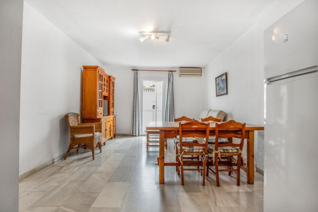 Duquesa Harbour Club Aparthotel Манилва Экстерьер фото