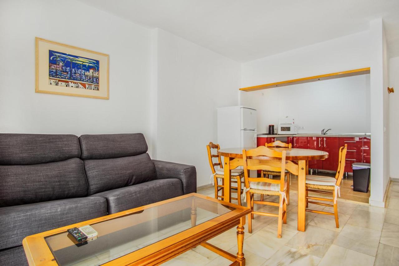 Duquesa Harbour Club Aparthotel Манилва Экстерьер фото