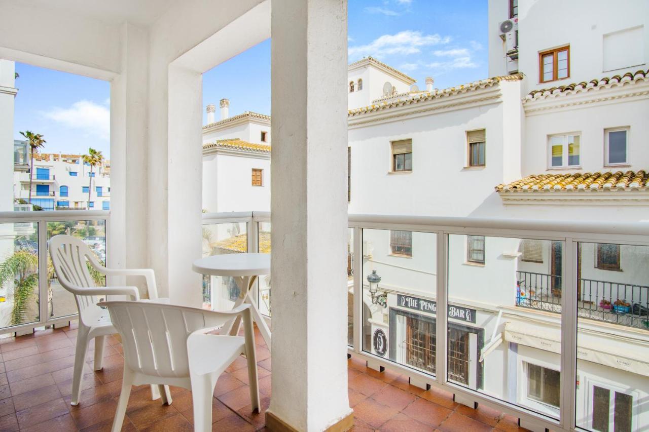 Duquesa Harbour Club Aparthotel Манилва Экстерьер фото