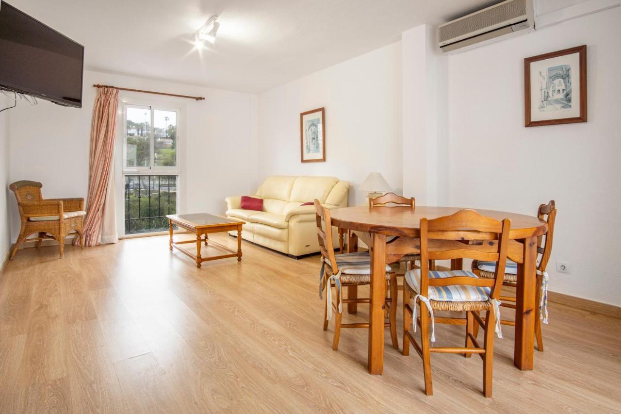 Duquesa Harbour Club Aparthotel Манилва Экстерьер фото