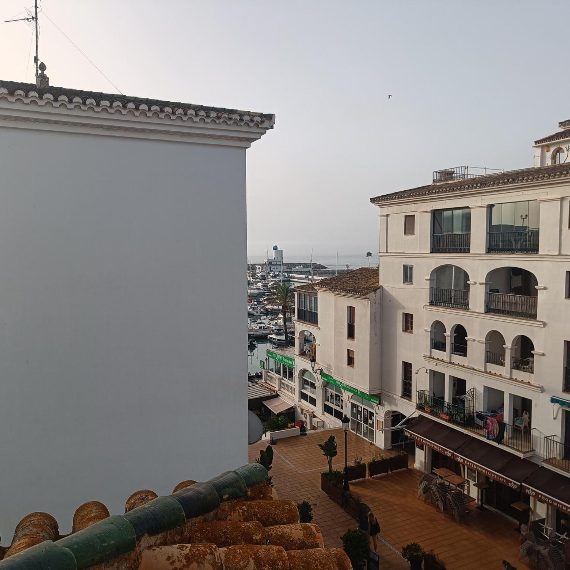 Duquesa Harbour Club Aparthotel Манилва Экстерьер фото