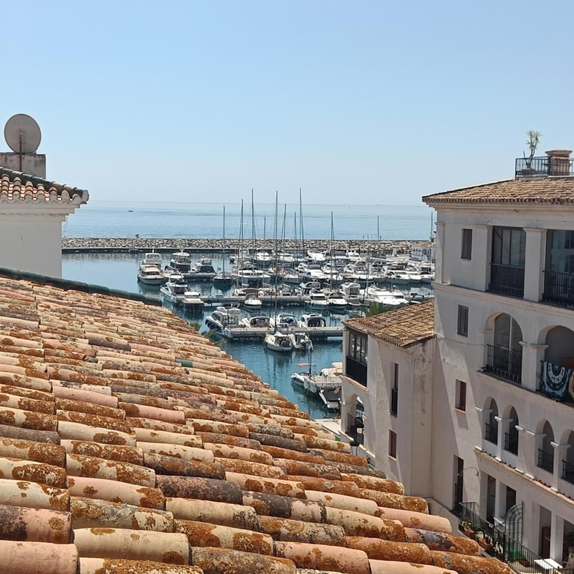 Duquesa Harbour Club Aparthotel Манилва Экстерьер фото